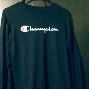 Long sleeve navy blue champion shirt